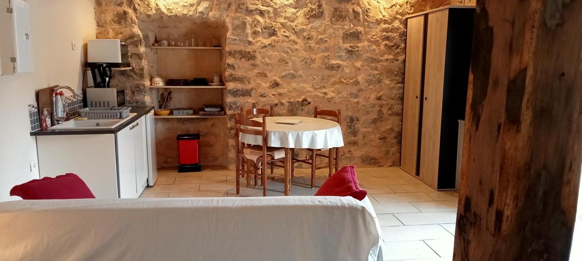 Bed and Breakfast La Dame Blanche Saint-Maurice-dʼIbie Exterior foto